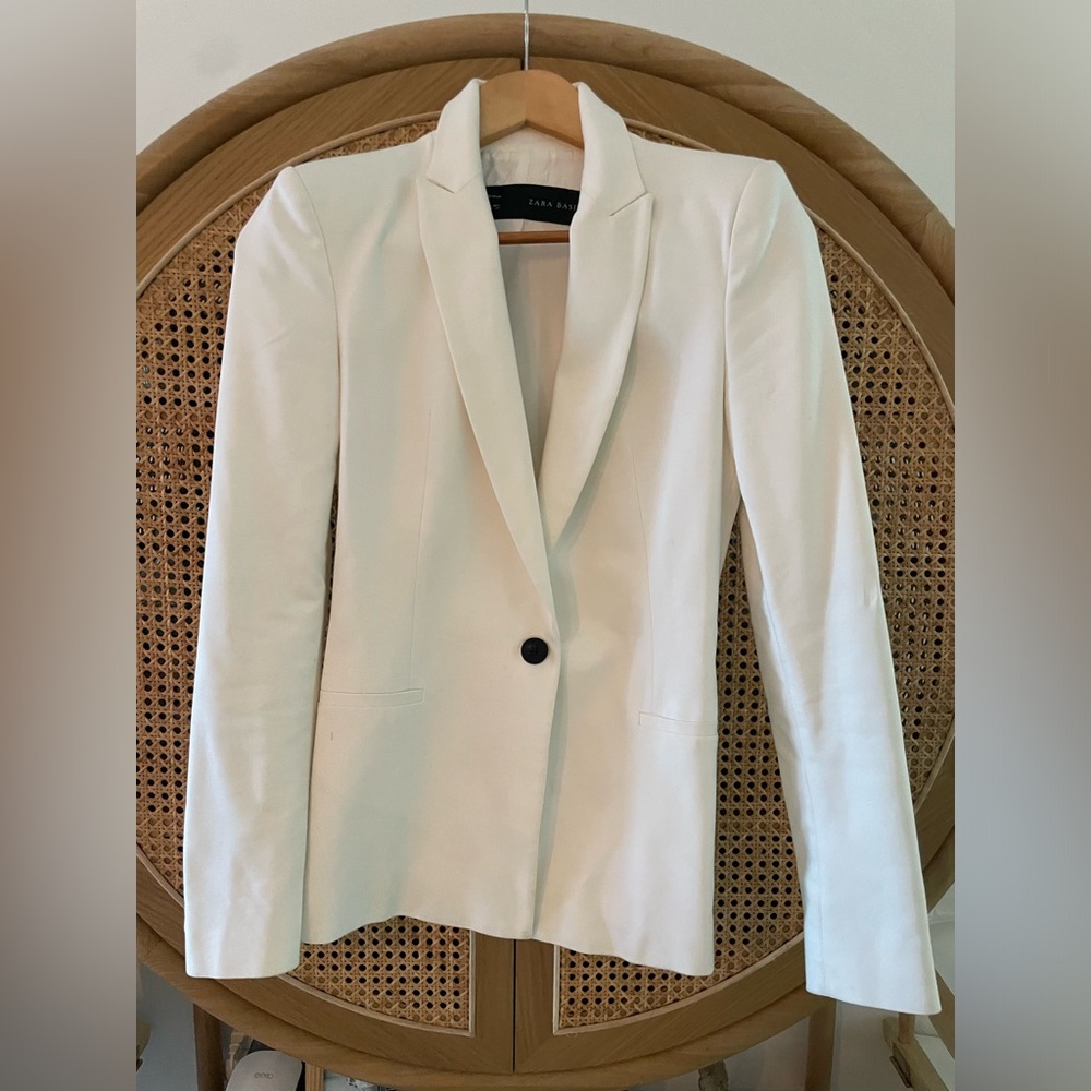 ZARA white padded one button blazer XS
